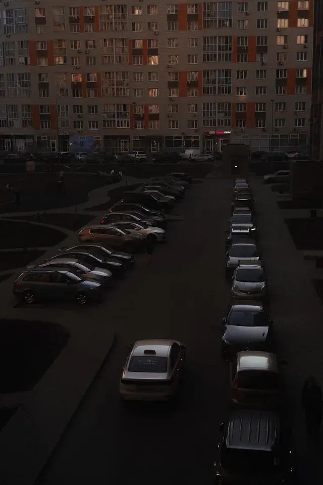 Региональные займы представляют собой один из инструментов финансовой поддержки для жителей различных субъектов Российской Федерации. Они могут предоставляться как государственными
