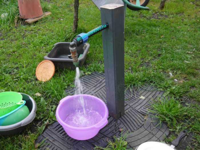 Декорирование водоразборной колонки
Декорирование водоразборной колонки