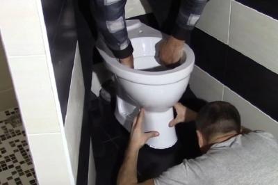 Крепление унитаза к полу — ТОП-5 способов с инструкциями! Крепление унитаза к полу — ТОП-5 способов с инструкциями!